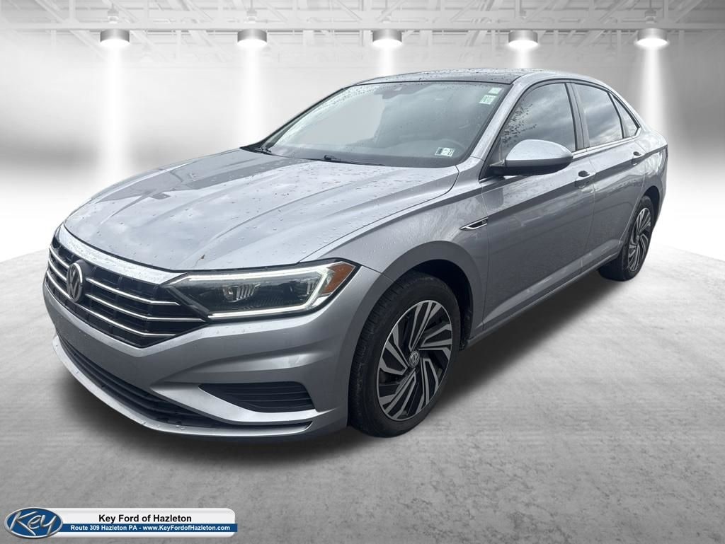 Used 2020 Volkswagen Jetta SEL Sedan