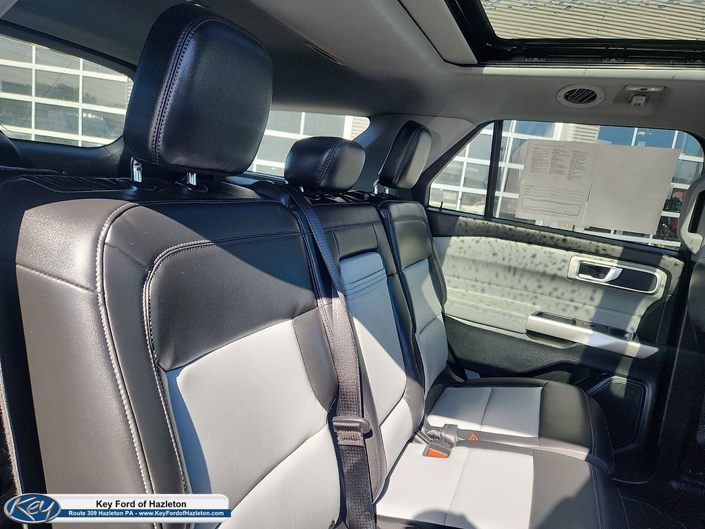 2023 Ford Explorer XLT - Photo 32