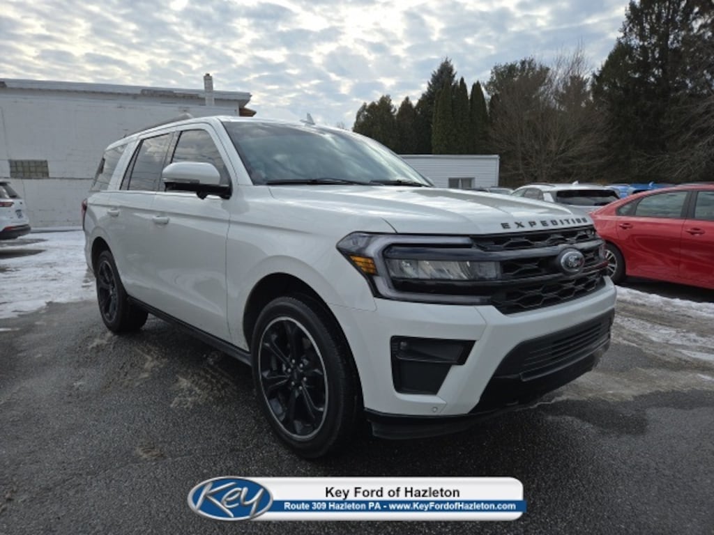 Used 2024 Ford Expedition Limited SUV