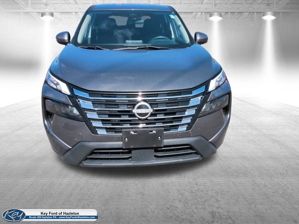 Used 2024 Nissan Rogue SV SUV