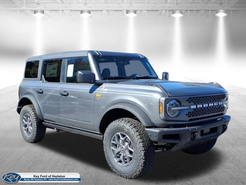New 2025 Ford Bronco Badlands SUV