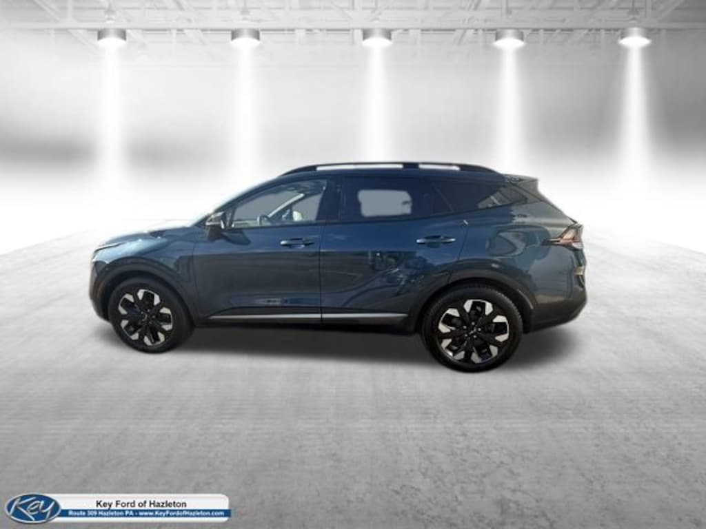 Used 2023 Kia Sportage Plug-In Hybrid X-Line SUV