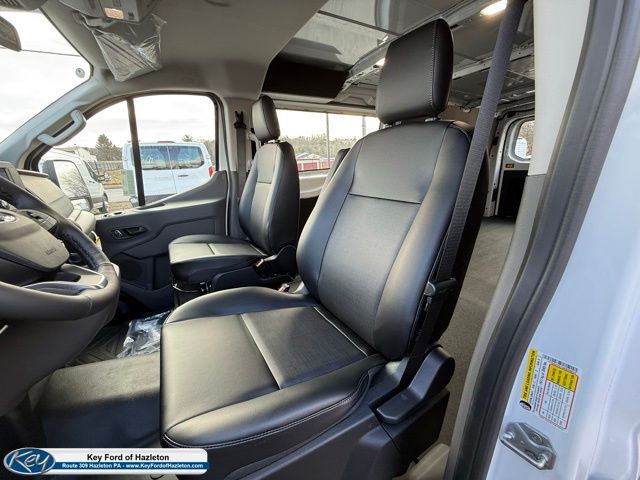 2025 Ford Transit Van Base - Photo 22