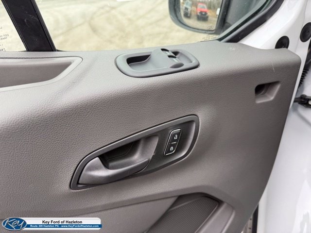 2025 Ford Transit Van Base - Photo 23