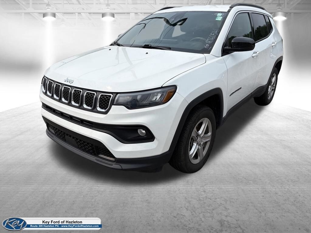 Used 2024 Jeep Compass Latitude SUV