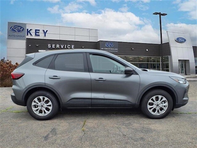 2025 Ford Escape Active photo 2