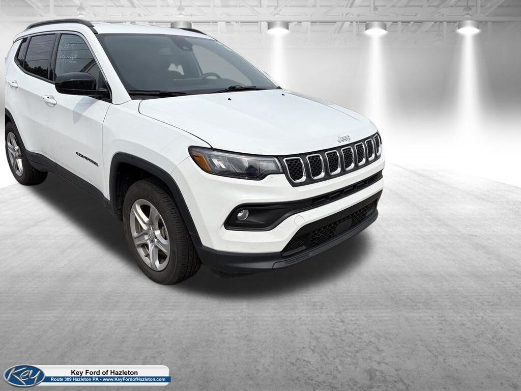 Used 2024 Jeep Compass Latitude SUV