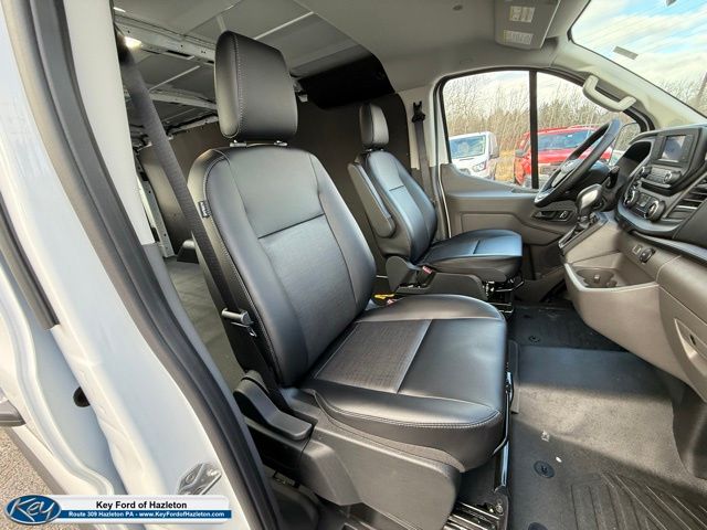 2025 Ford Transit Van Base - Photo 35