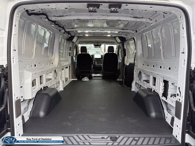 2025 Ford Transit Van Base - Photo 18