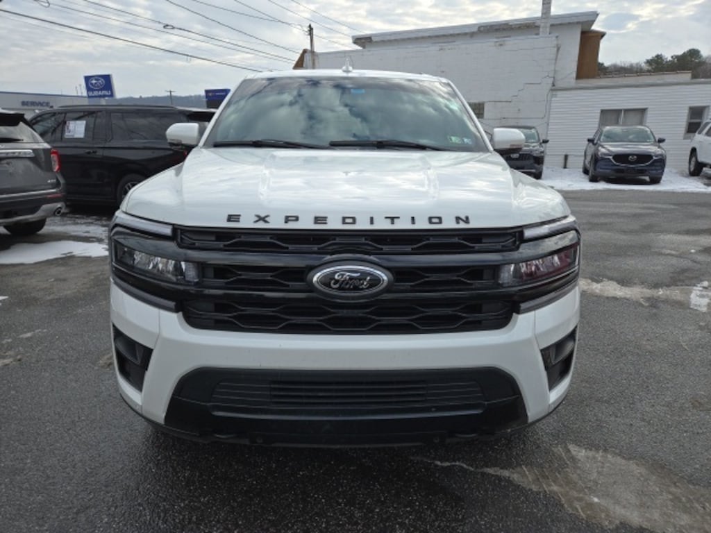 Used 2024 Ford Expedition Limited SUV