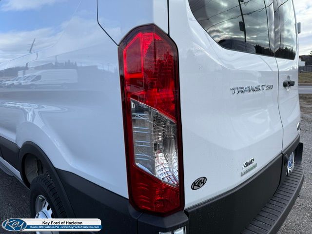 2025 Ford Transit Van Base - Photo 39