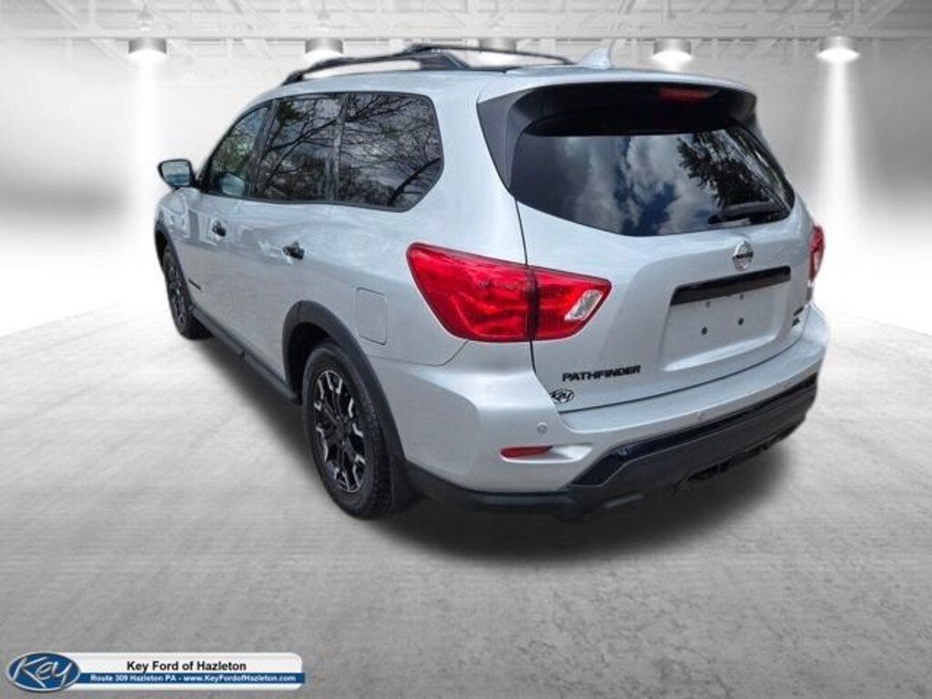 Used 2020 Nissan Pathfinder SL SUV