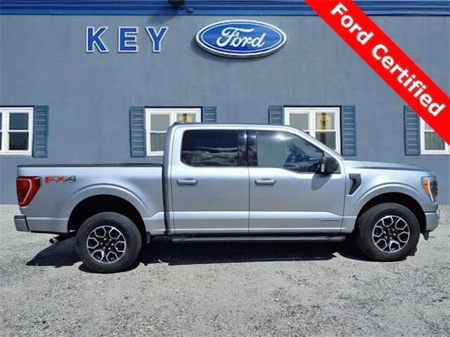 2022 Ford F-150 XLT photo 2