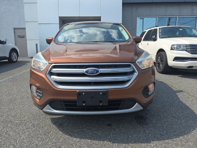 Used 2017 Ford Escape SE with VIN 1FMCU9G95HUA44876 for sale in Hazleton, PA