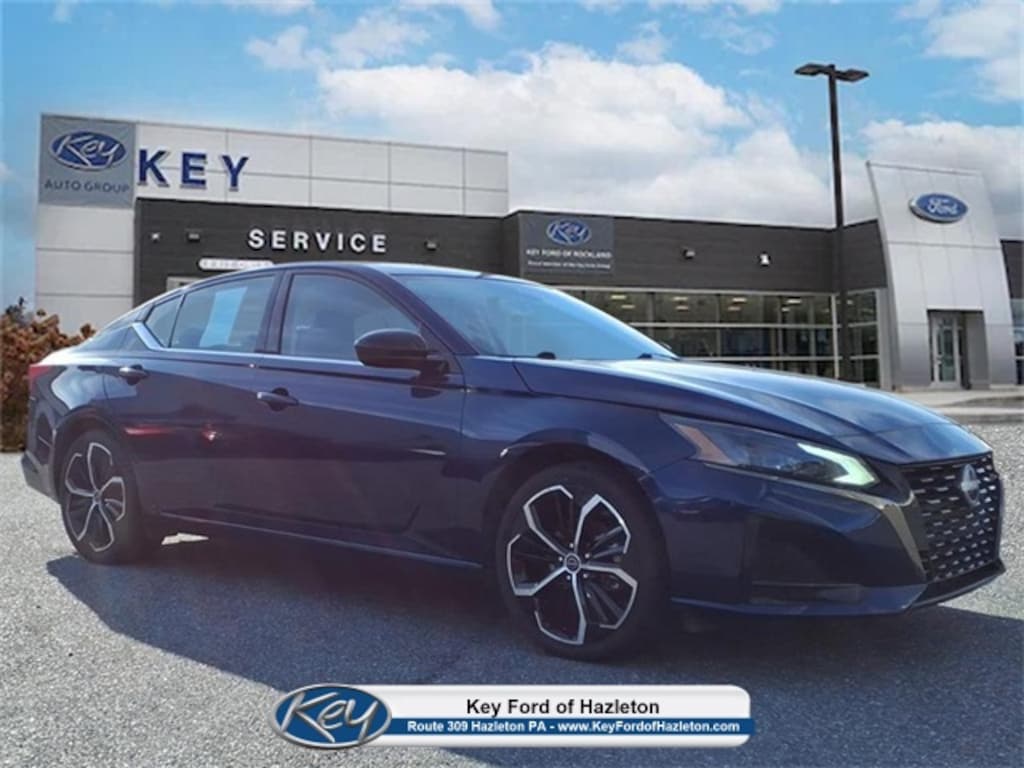 Used 2024 Nissan Altima 2.5 SR Sedan