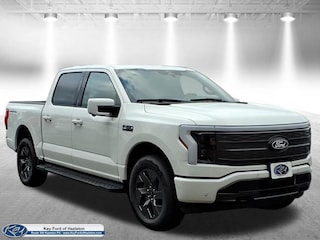 2025 Ford F-150 Lightning Lariat Truck