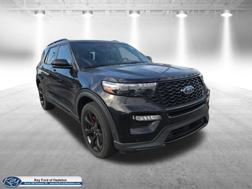 2022 Ford Explorer ST 4WD's photo