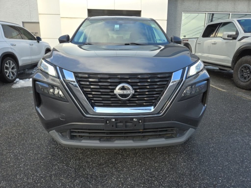 Used 2023 Nissan Rogue S SUV