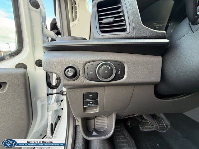 2025 Ford Transit Van Base - Photo 23