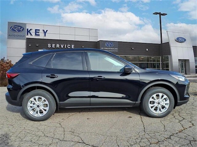 2026 Ford Escape Active photo 2
