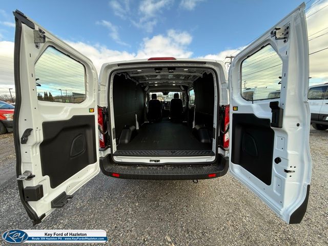 2025 Ford Transit Van Base - Photo 17