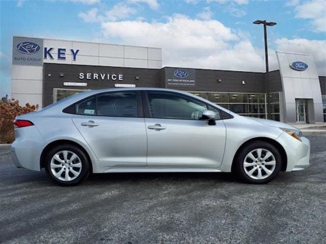 Used 2021 Toyota Corolla LE with VIN 5YFEPMAE1MP254718 for sale in Hazleton, PA