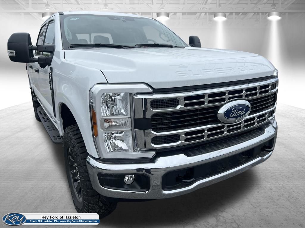 2026 Ford F-350 XLT 4x4 Crew Cab 6-3/4' Box SRW's photo