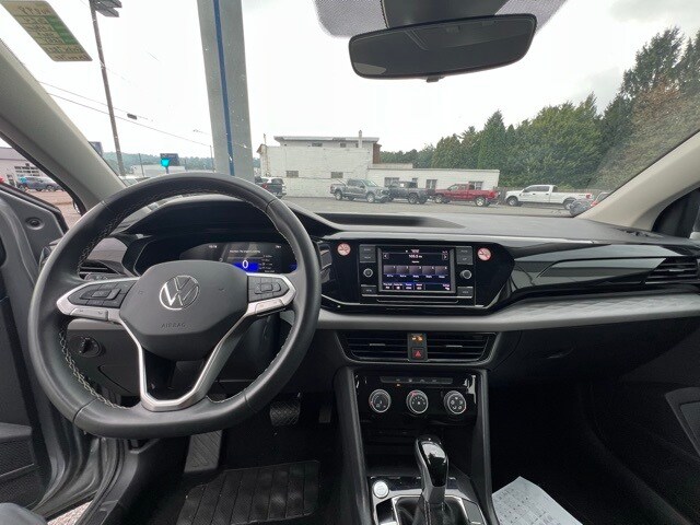2024 Volkswagen Taos S photo 4