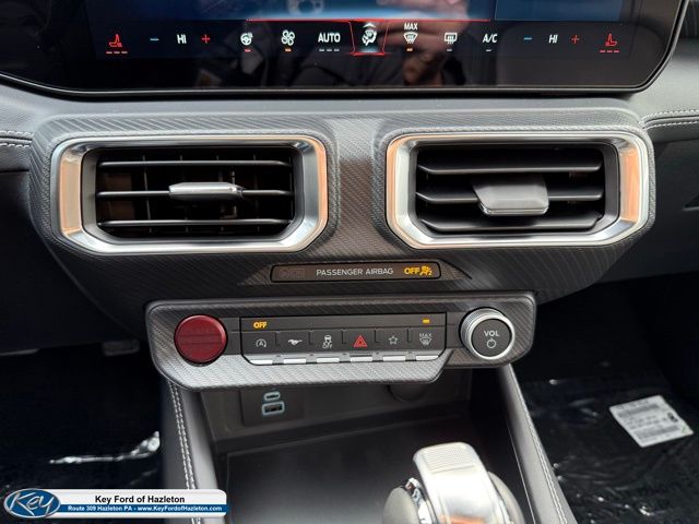 2025 Ford Mustang EcoBoost Premium Fastback - Photo 32
