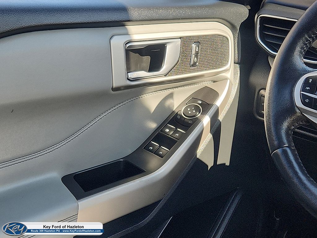 2023 Ford Explorer XLT - Photo 13