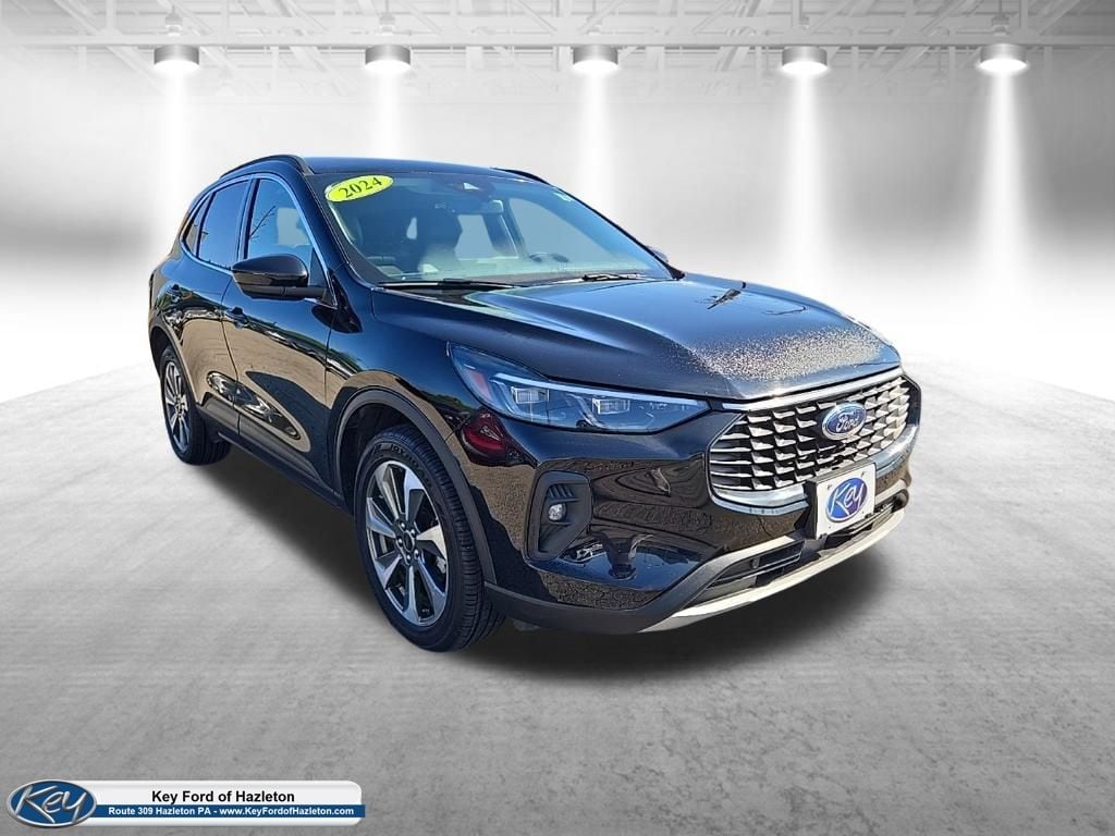Used 2024 Ford Escape Platinum SUV