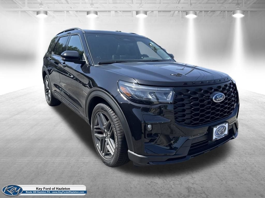 2026 Ford Explorer ST 4WD's photo