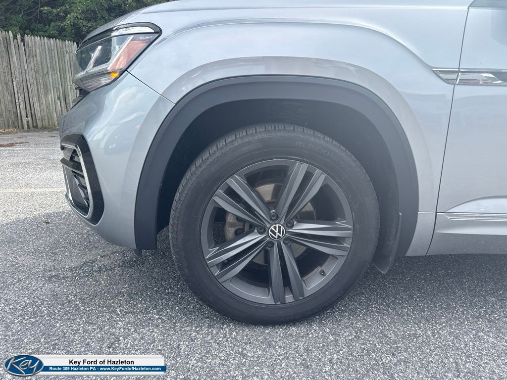 Used 2021 Volkswagen Atlas 3.6L V6 SE w/Technology R-Line SUV