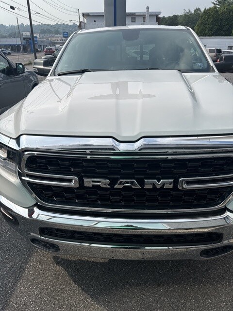 2023 Ram 1500 Big Horn Lone Star photo 2