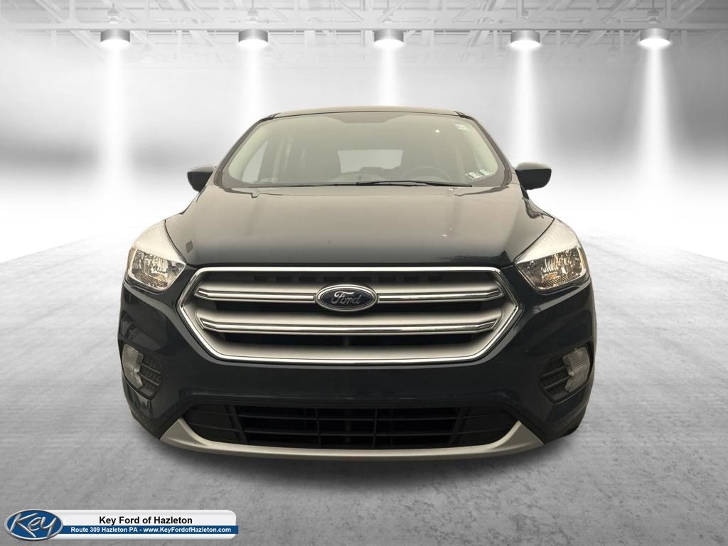 Used 2019 Ford Escape SE with VIN 1FMCU9GD2KUA10440 for sale in Hazleton, PA