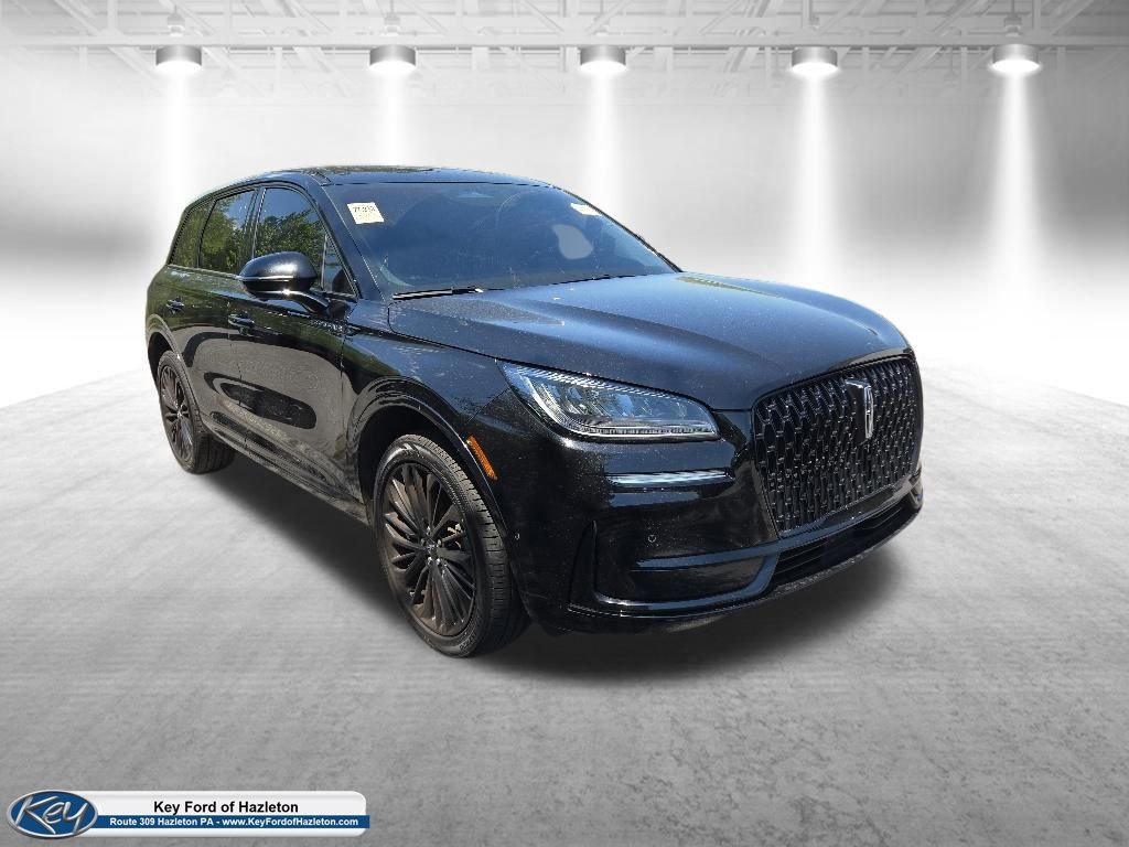 2023 Lincoln Corsair AWD's photo