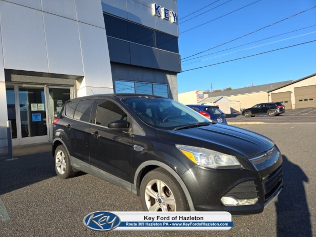 Used 2015 Ford Escape SE SUV
