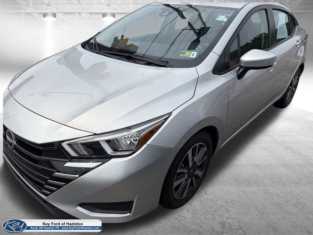 Used 2024 Nissan Versa 1.6 SV Sedan