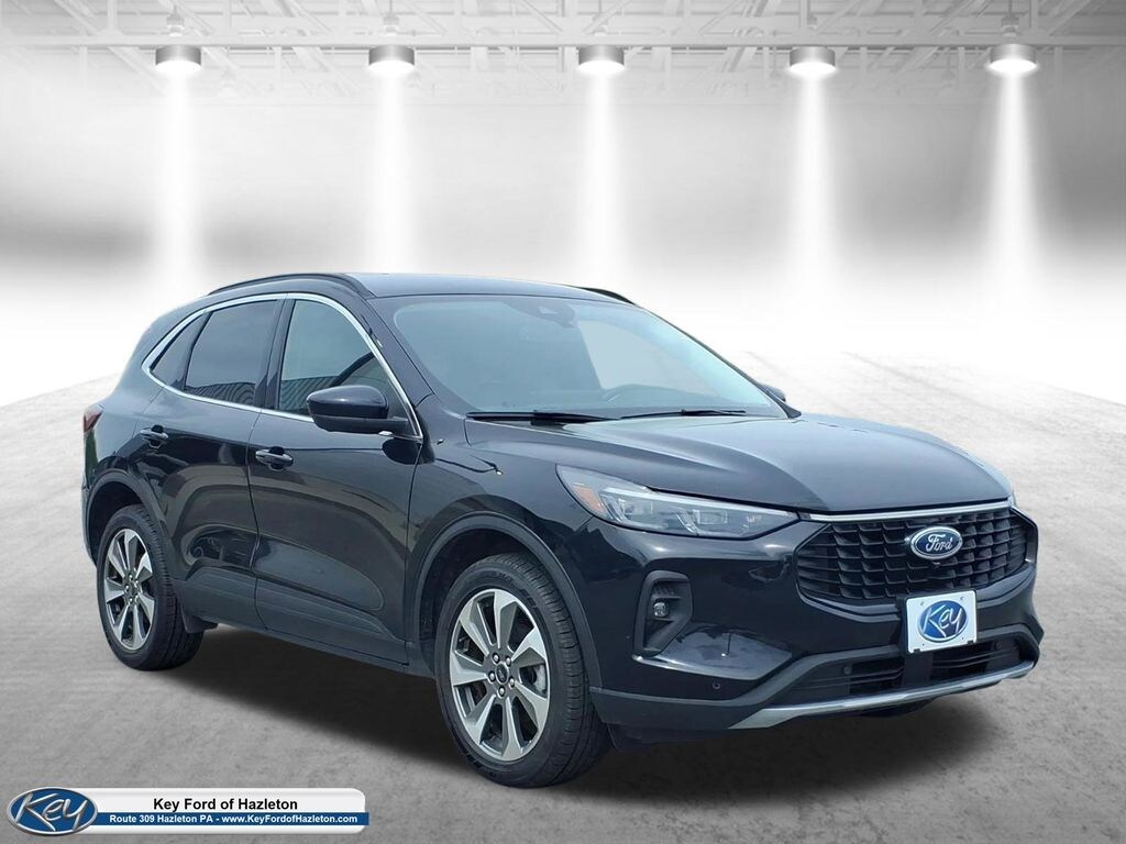 Used 2024 Ford Escape Platinum SUV