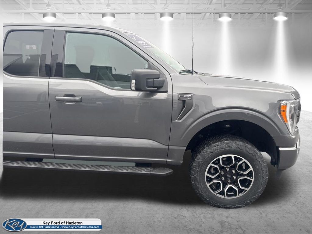 2023 Ford F-150 XLT - Photo 13