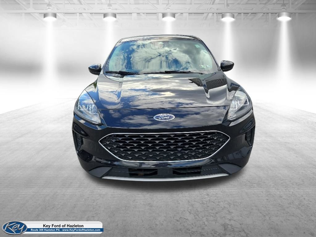 Used 2021 Ford Escape SE with VIN 1FMCU9BZ0MUA42910 for sale in Hazleton, PA