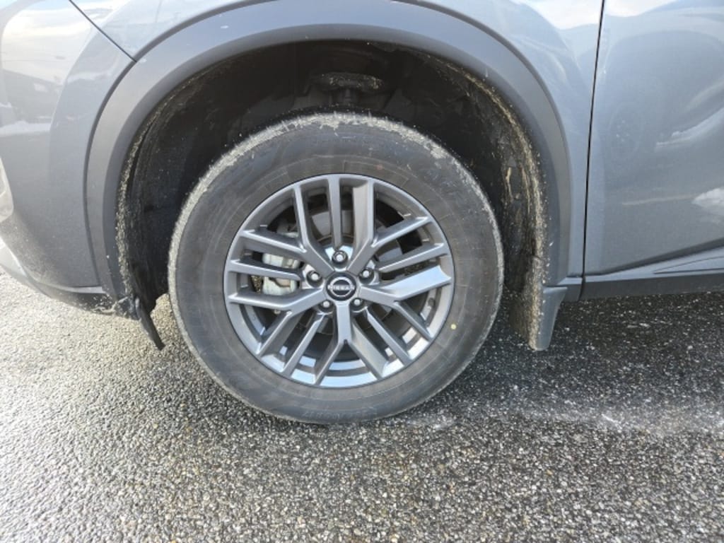 Used 2023 Nissan Rogue S SUV