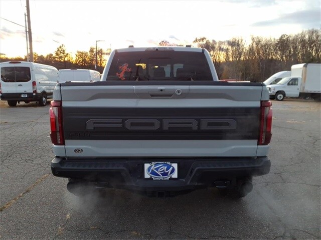 2024 Ford F-150 Raptor photo 4