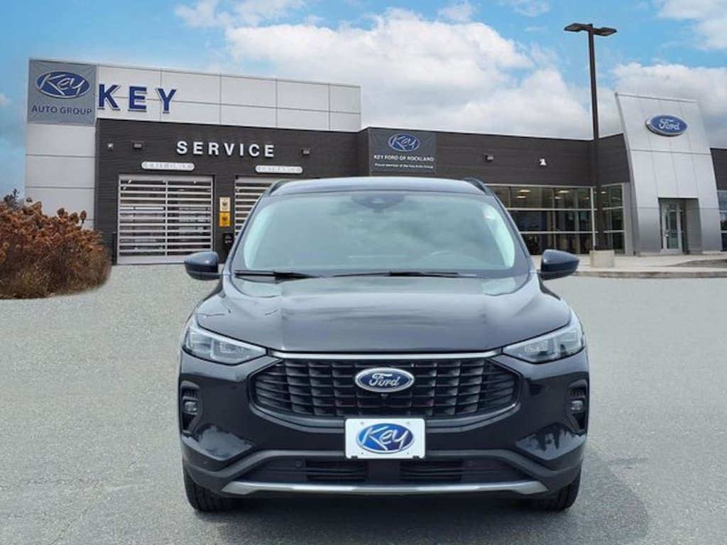 Used 2024 Ford Escape Platinum SUV