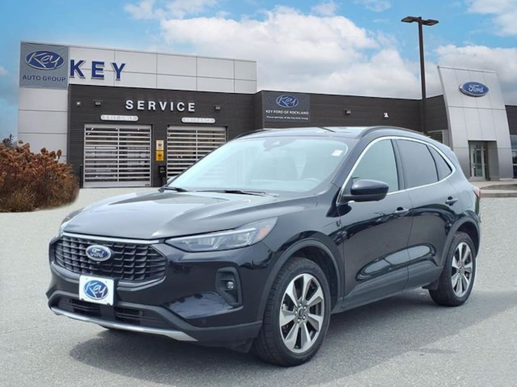 Used 2024 Ford Escape Platinum SUV