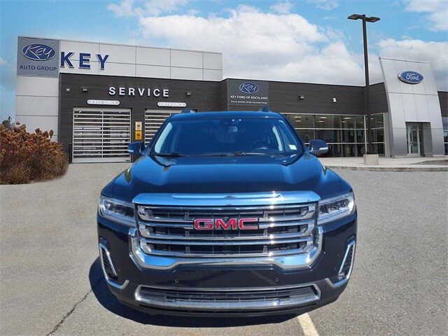 2023 Gmc Acadia SLT photo 2