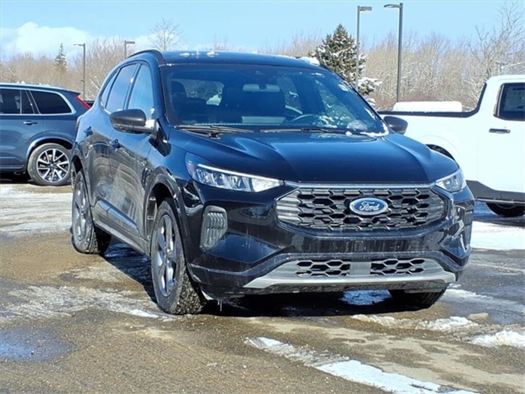 Used 2023 Ford Escape ST-Line SUV