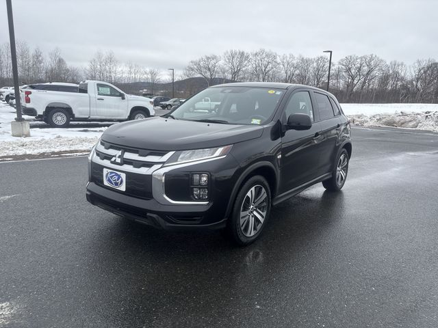 2024 Mitsubishi Outlander Sport 2.0 ES AWC CVT's photo