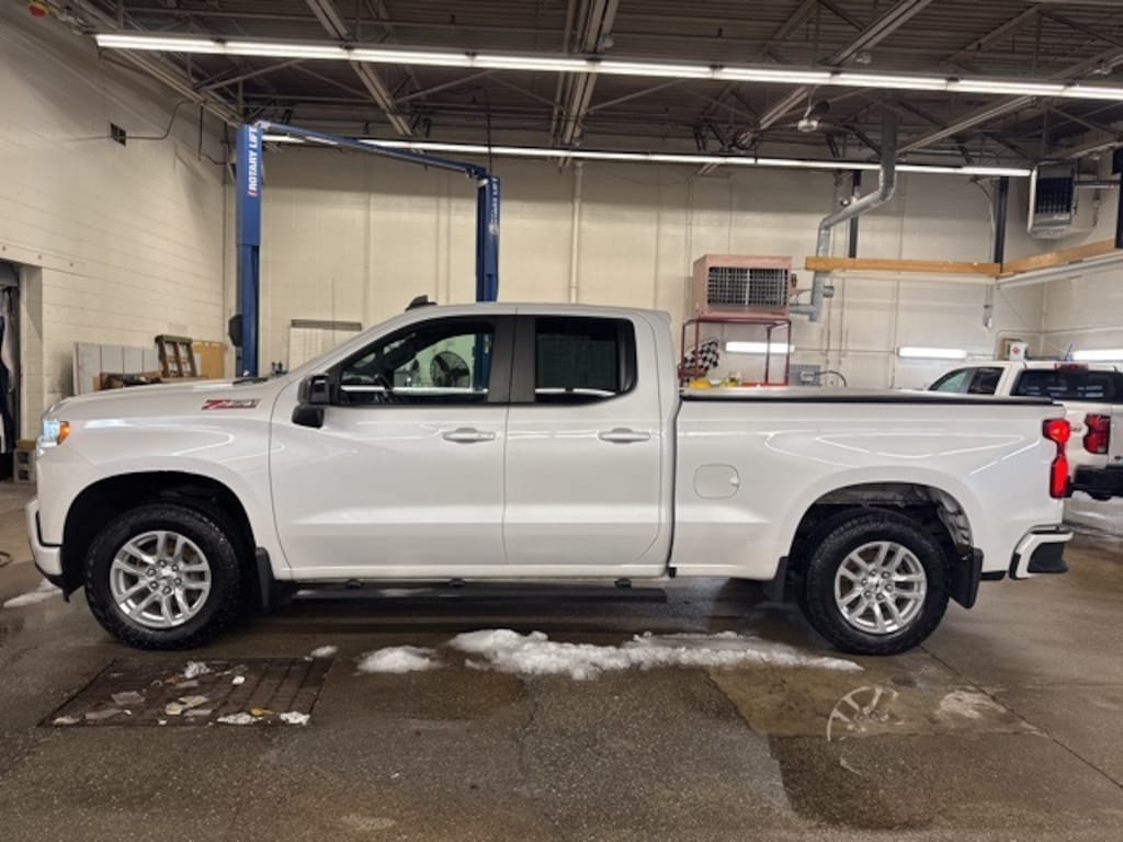 Used 2021 Chevrolet Silverado 1500 RST Truck