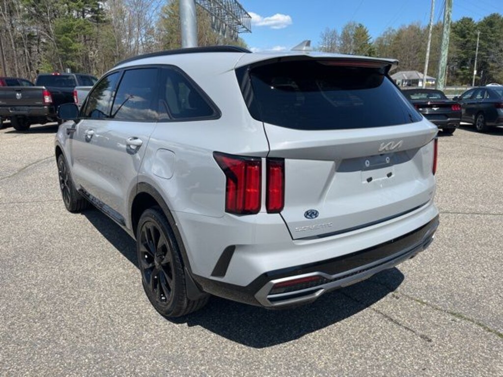 Used 2023 Kia Sorento SX SUV